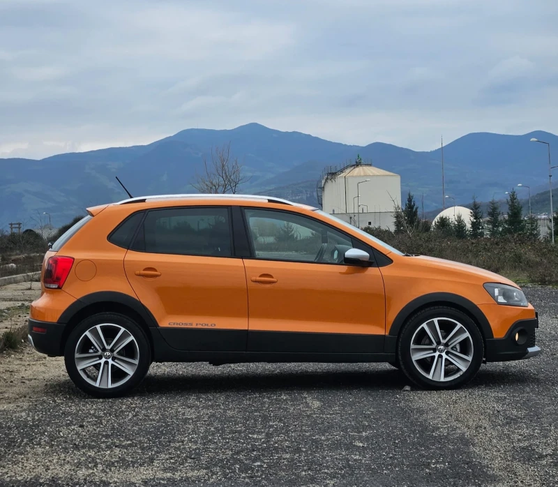 VW Polo 1.6TDI CROSS, снимка 3 - Автомобили и джипове - 52845881