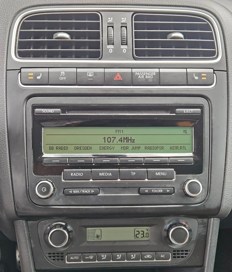 VW Polo 1.6TDI CROSS, снимка 7 - Автомобили и джипове - 52845881