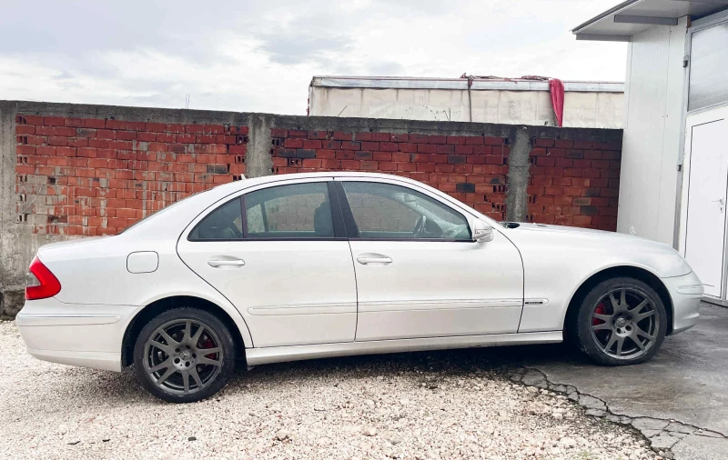 Mercedes-Benz E 280 CDI , снимка 5 - Автомобили и джипове - 52404997