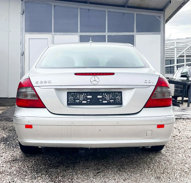 Mercedes-Benz E 280 CDI , снимка 7 - Автомобили и джипове - 52404997