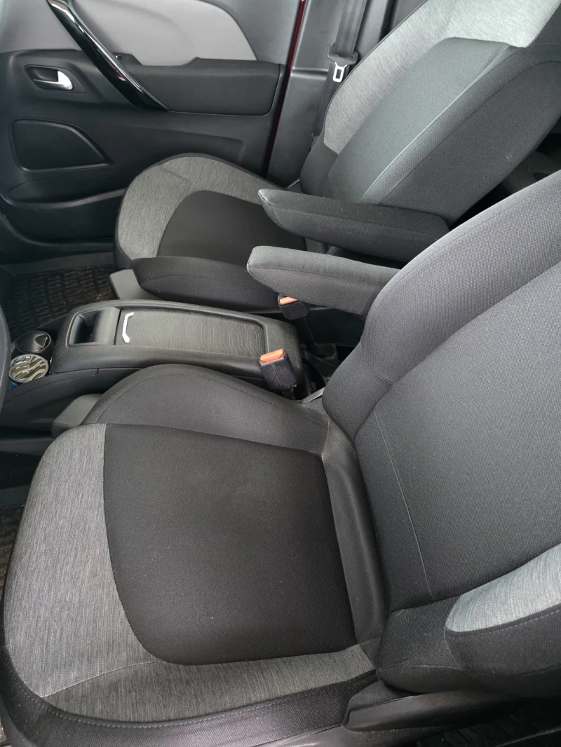 Citroen Grand C4 Picasso Spaceturer, снимка 11 - Автомобили и джипове - 53218899