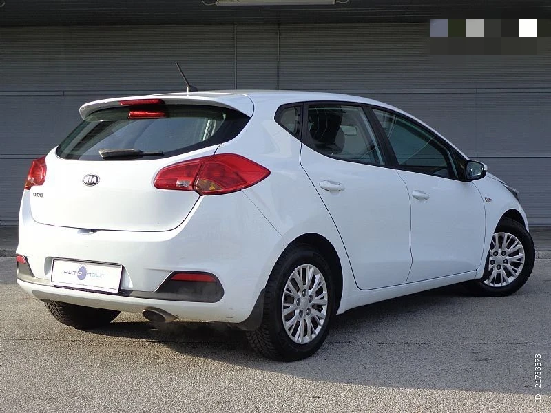 Kia Ceed 1.4/Климатик/Топ състояние , снимка 3 - Автомобили и джипове - 52947563