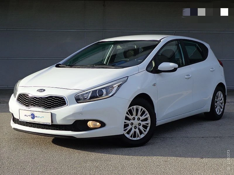 Kia Ceed 1.4/Климатик/Топ състояние , снимка 2 - Автомобили и джипове - 52947563