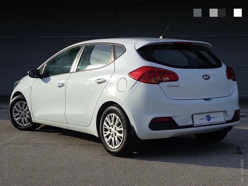 Kia Ceed 1.4/Климатик/Топ състояние , снимка 4 - Автомобили и джипове - 52947563