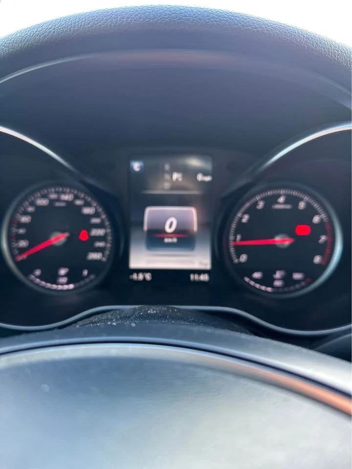 Mercedes-Benz C 300 AMG PACK * PANO * CARFAX * АВТОКРЕДИТ * , снимка 13 - Автомобили и джипове - 53524222