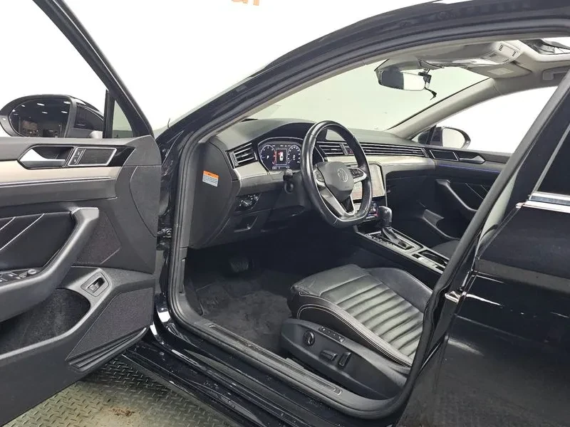 VW Passat 2.0 TDI PRESTIGE, снимка 10 - Автомобили и джипове - 55001283
