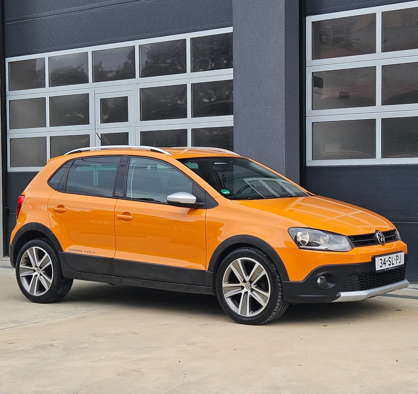 VW Polo 1.6TDI CROSS, снимка 1