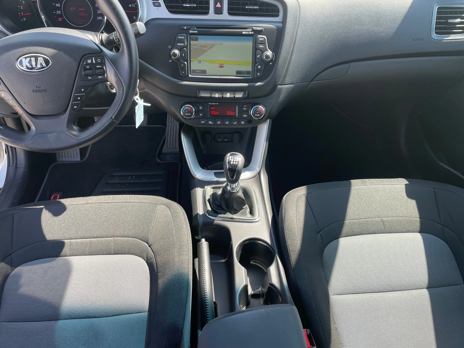 Kia Ceed 1.6CRDi - изображение 9