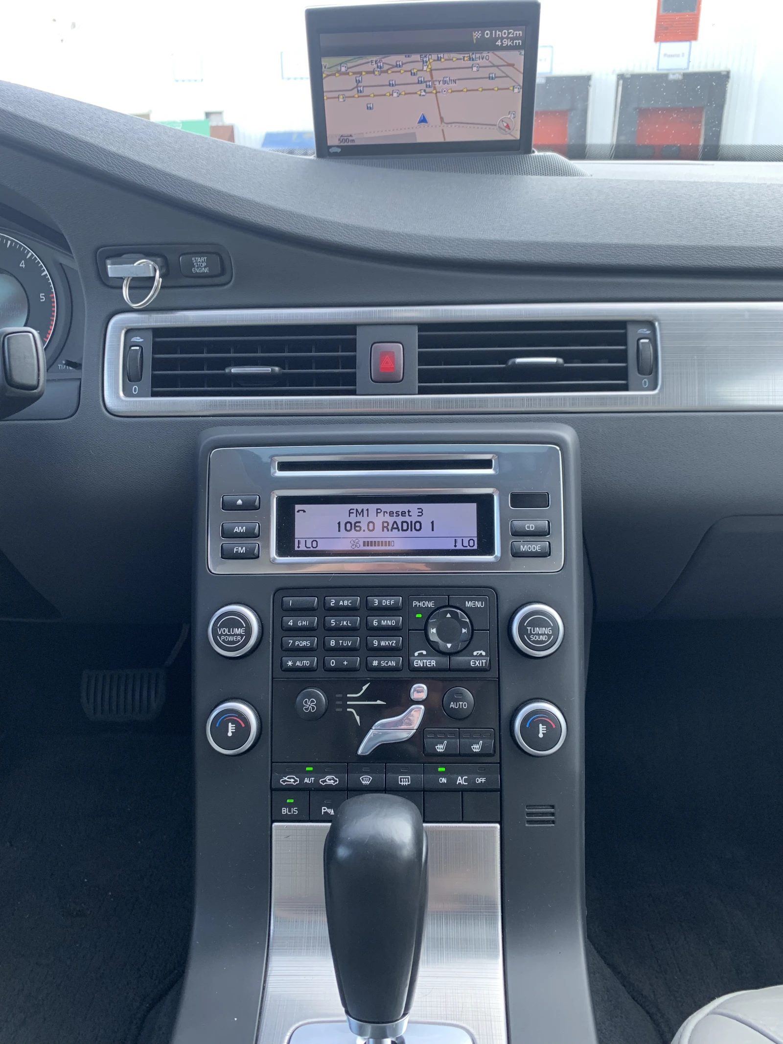 Volvo S80  D5* AWD* 2.4 175000км. - изображение 9