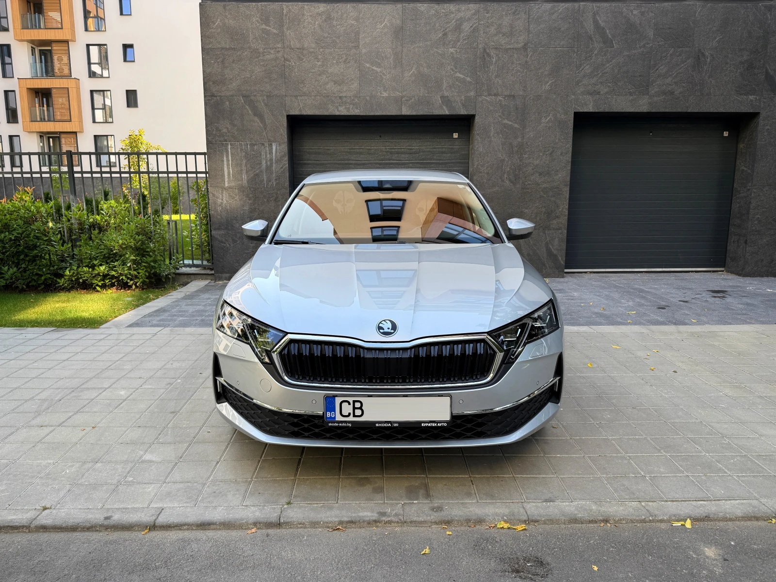 Skoda Octavia 2.0 TSI 4x4 204к.с. DSG7 - изображение 3