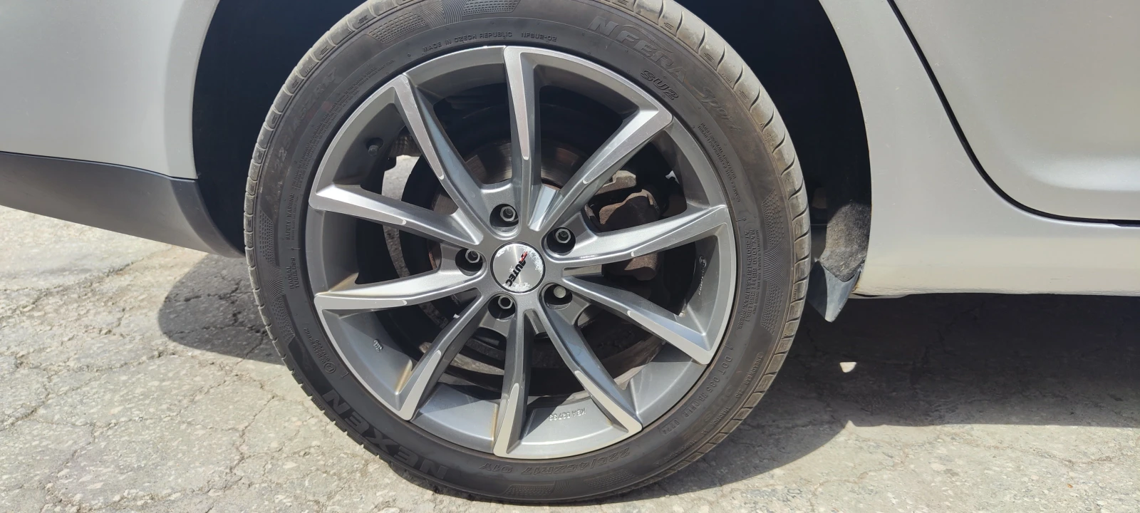 Skoda Octavia 2.0 FSI 4x4 KME-ГАЗОВИ - изображение 8