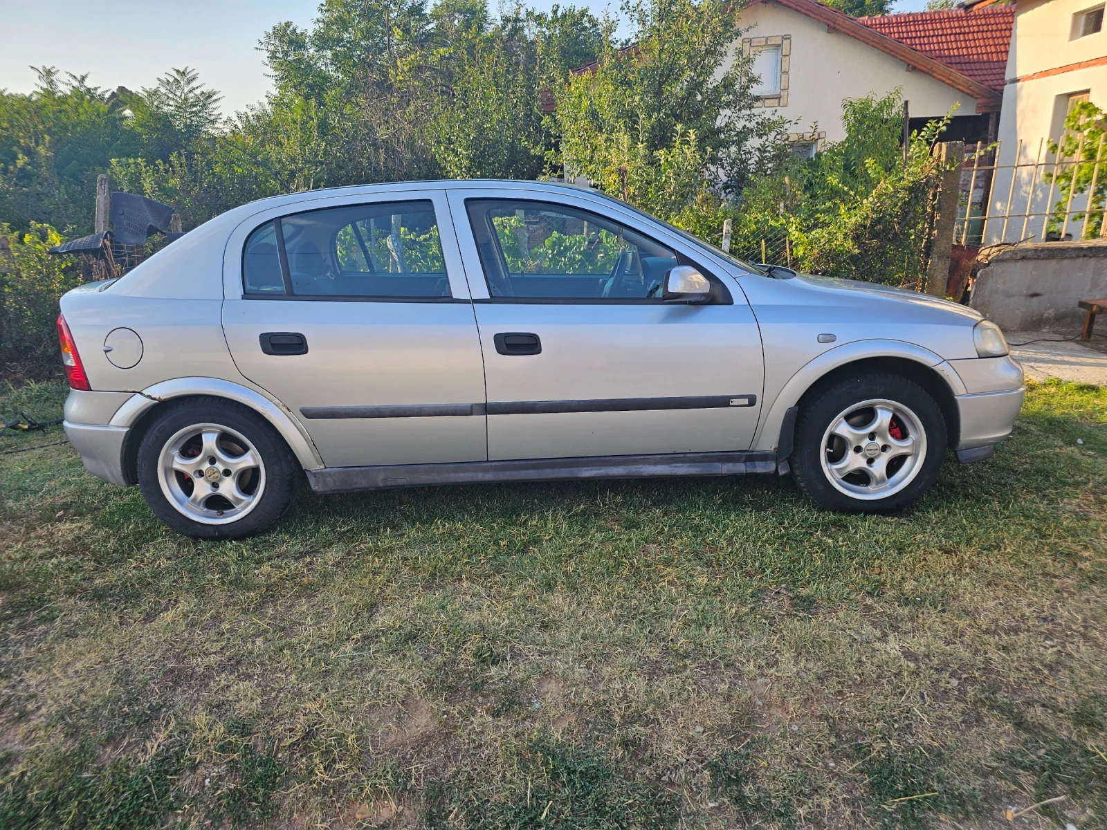 Opel Astra  - изображение 8