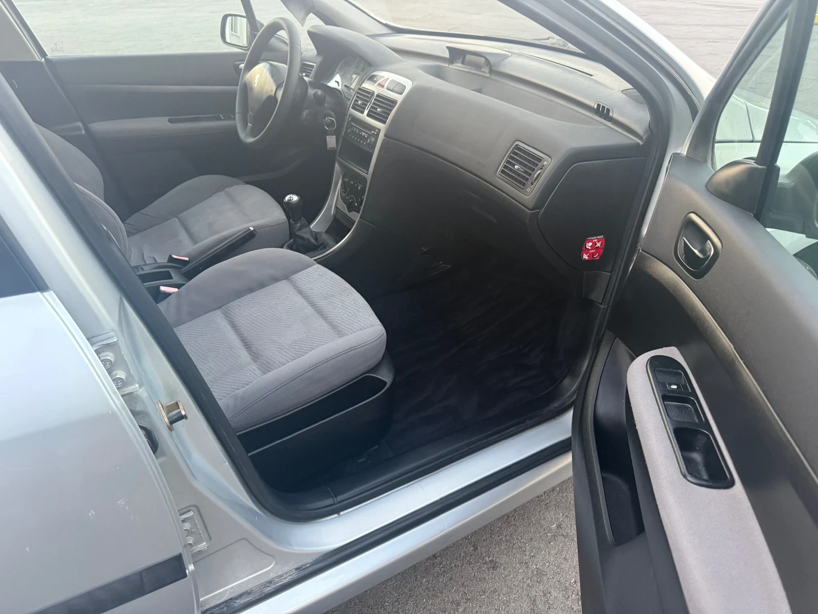 Peugeot 307 1.4i-75kc | Mobile.bg   12