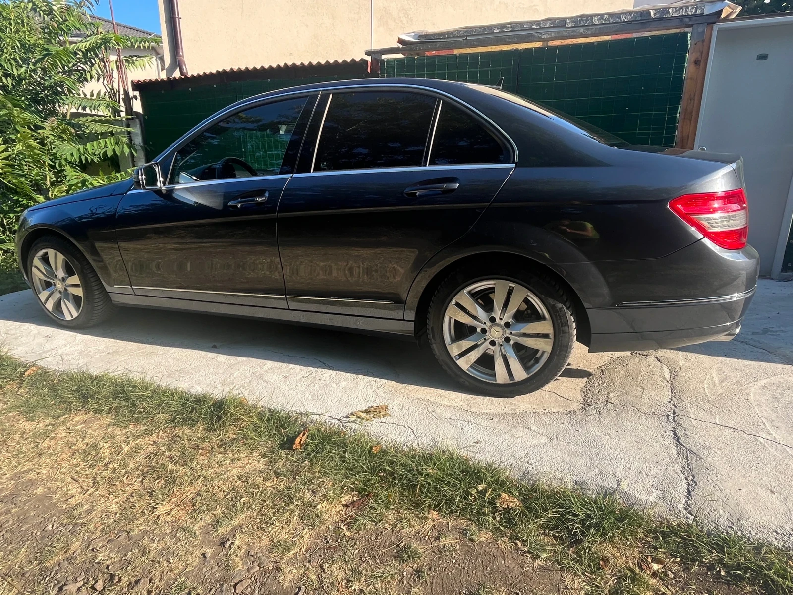 Mercedes-Benz C 220 Авангард - изображение 3