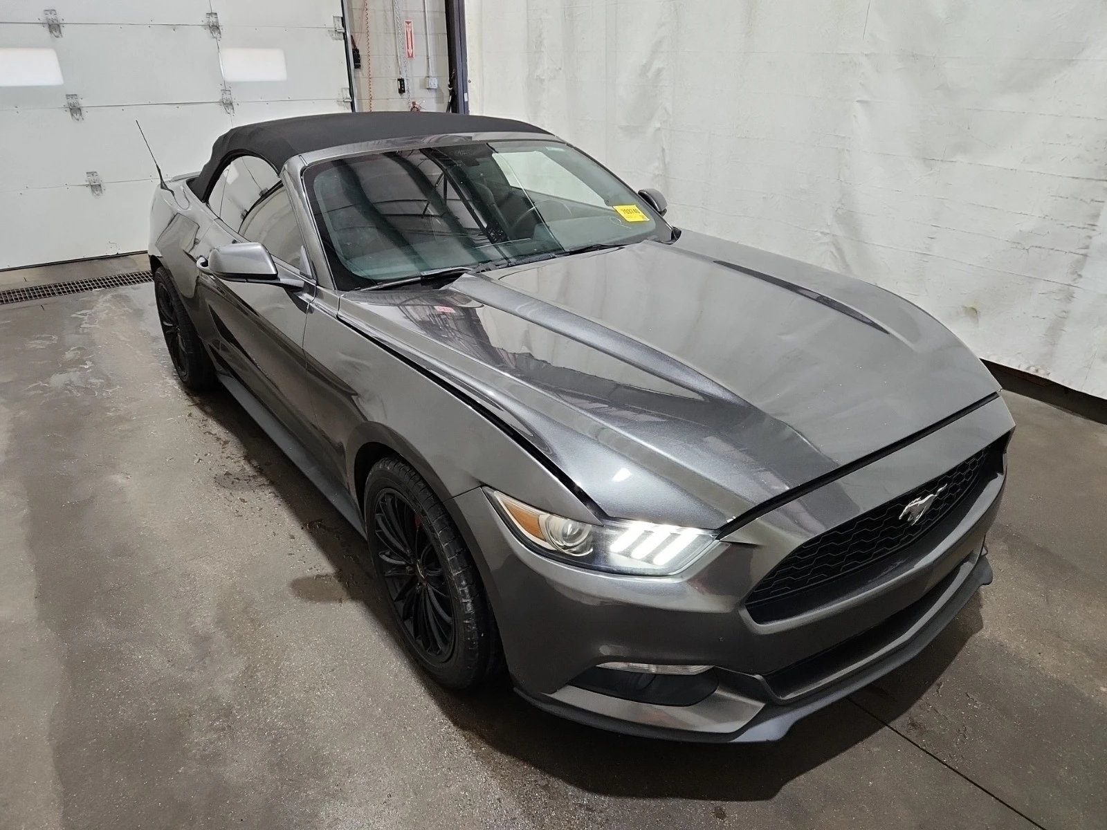 Ford Mustang ECOBOOST * * CARFAX * * АВТО КРЕДИТ * *  - изображение 2