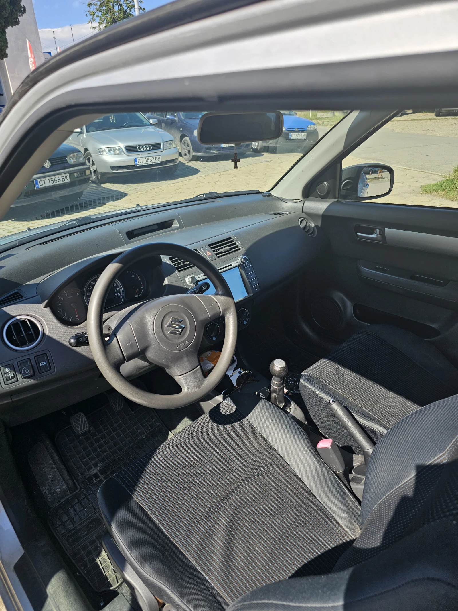Suzuki Swift  - изображение 8