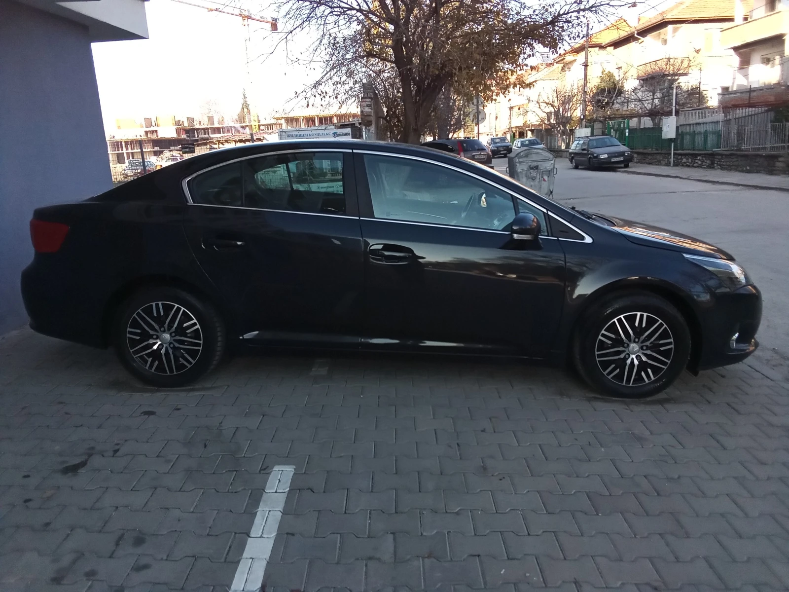 Toyota Avensis 2.0D4D-124kc. 6ck. FACELIFT | Mobile.bg � ����������� 8