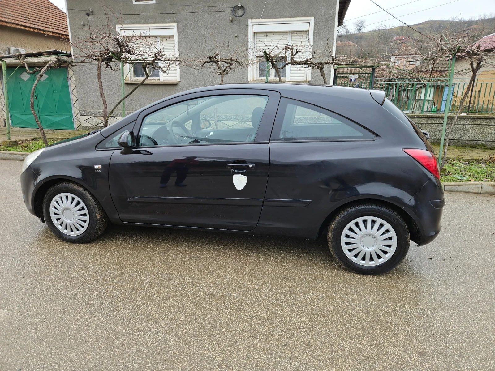 Opel Corsa D - изображение 4