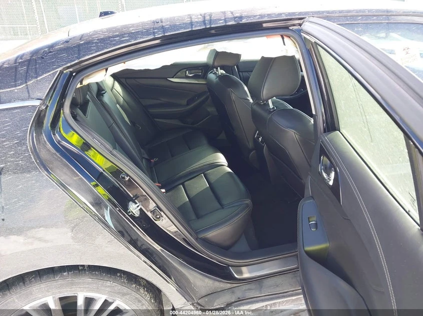 Nissan Maxima 3.5l 3.5 Sv - изображение 8