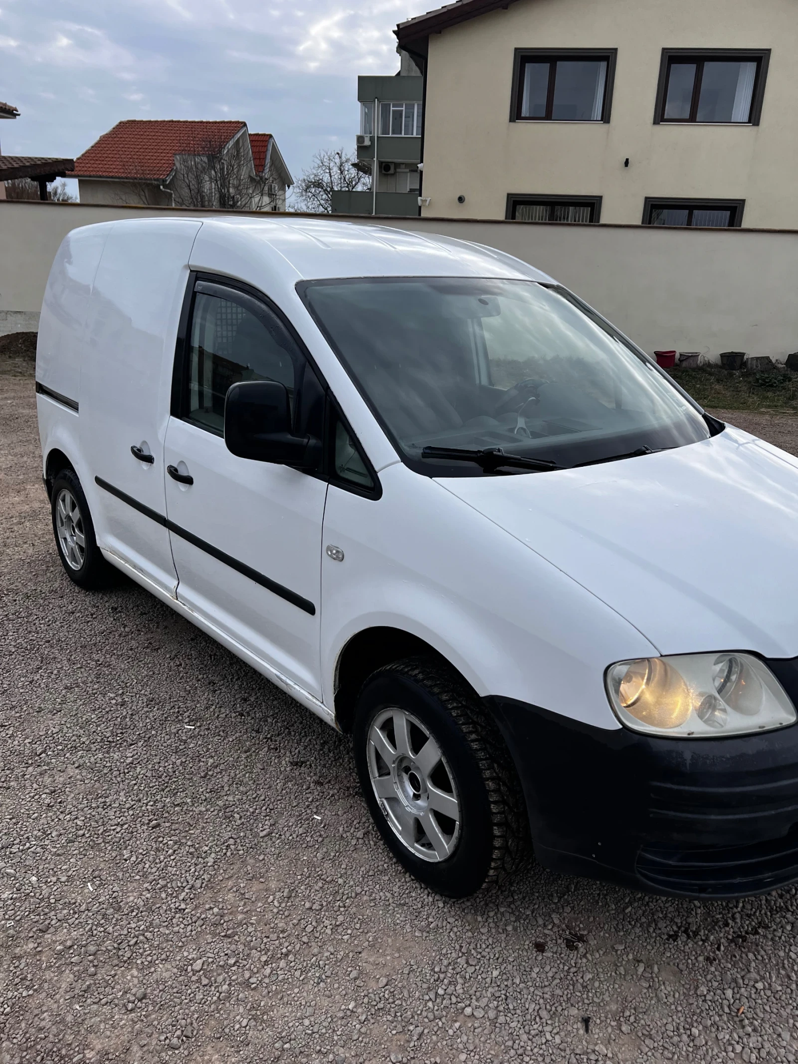 VW Caddy 2.0 SDI Климатик, снимка 5 - Автомобили и джипове - 53918381