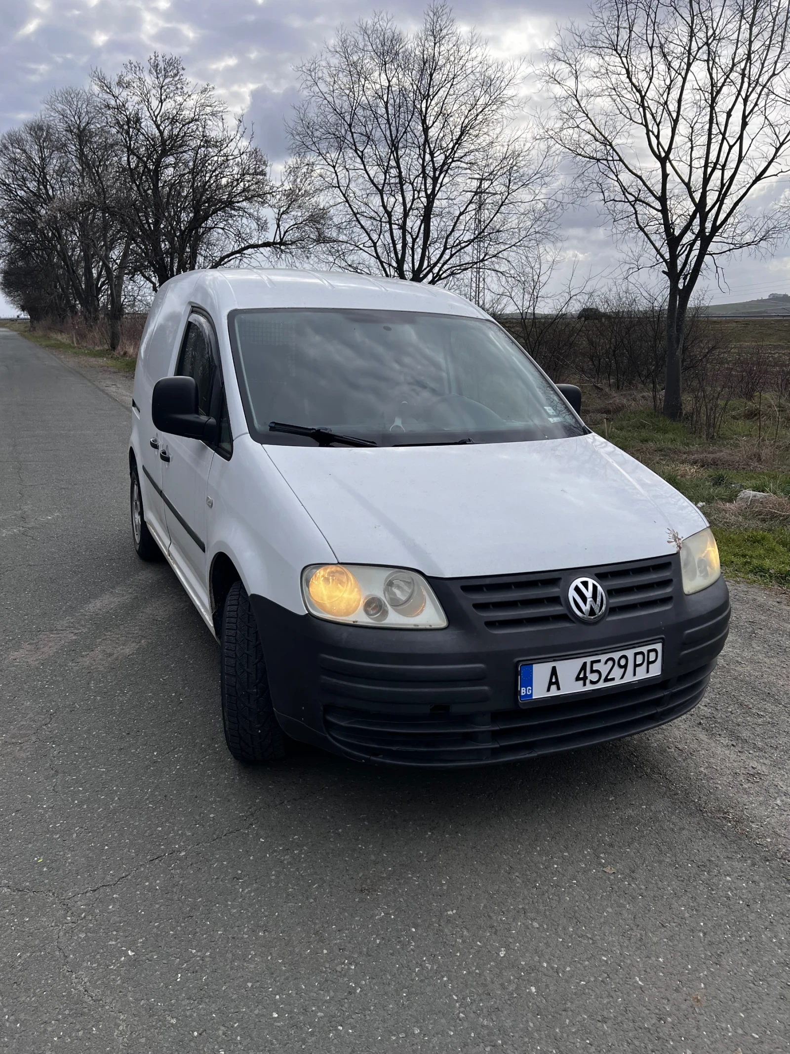 VW Caddy 2.0 SDI Климатик, снимка 2 - Автомобили и джипове - 53918381