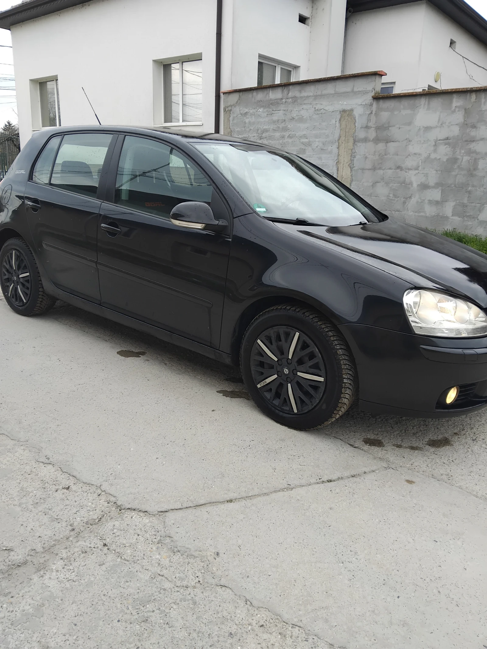 VW Golf, снимка 2 - Автомобили и джипове - 53999700