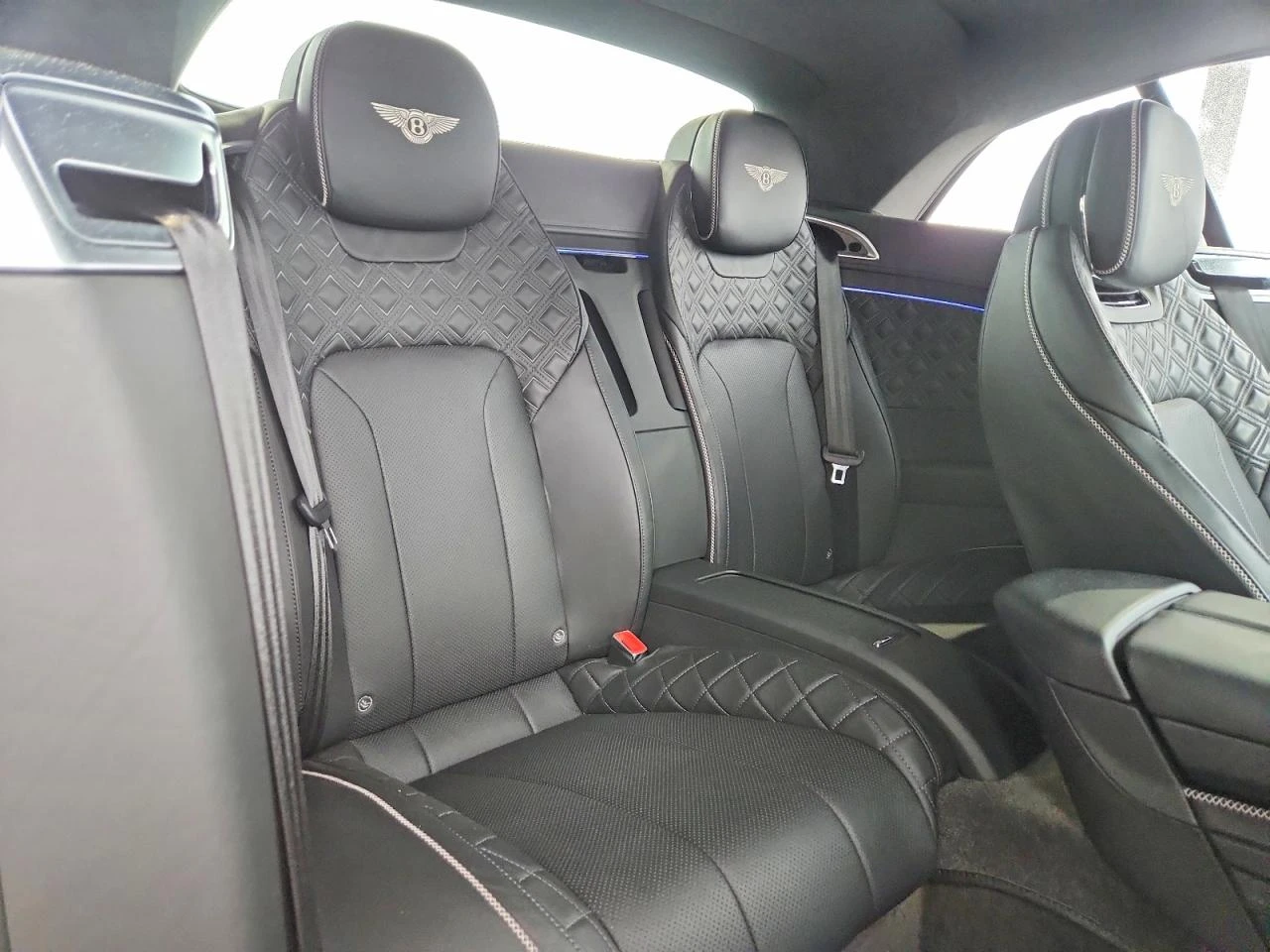 Bentley Continental gt 4.0l V8 Convertible* КУПИ СЕГА * , снимка 10 - Автомобили и джипове - 54009600