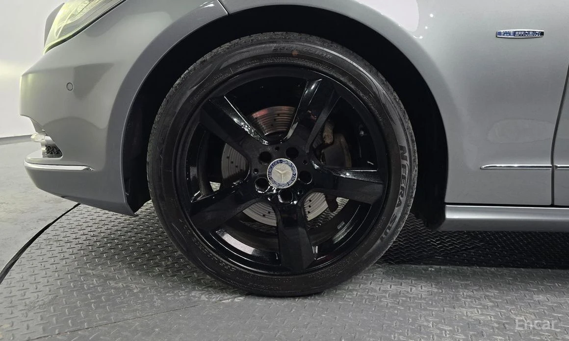 Mercedes-Benz CLS 350, снимка 5 - Автомобили и джипове - 54394448