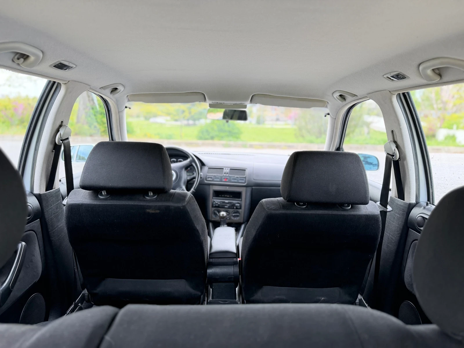 VW Bora 1.9TDI 101Hp, снимка 7 - Автомобили и джипове - 54410666