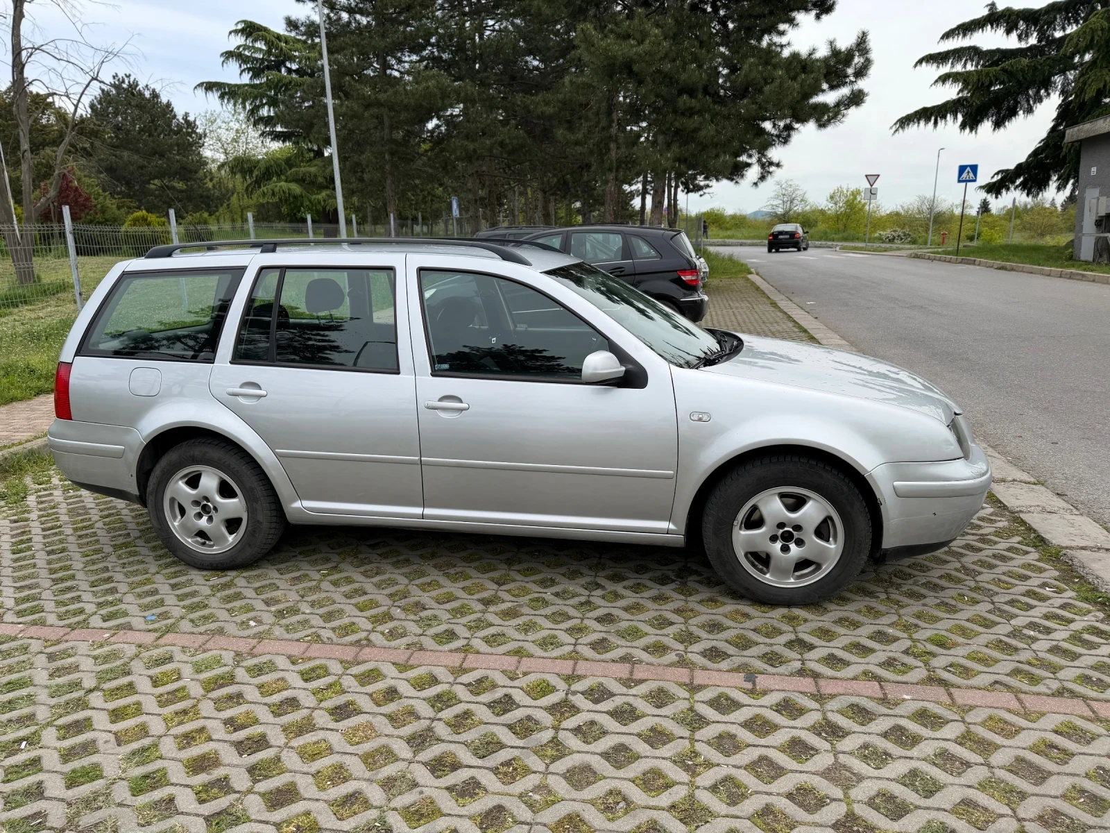 VW Bora 1.9TDI 101Hp, снимка 4 - Автомобили и джипове - 54410666
