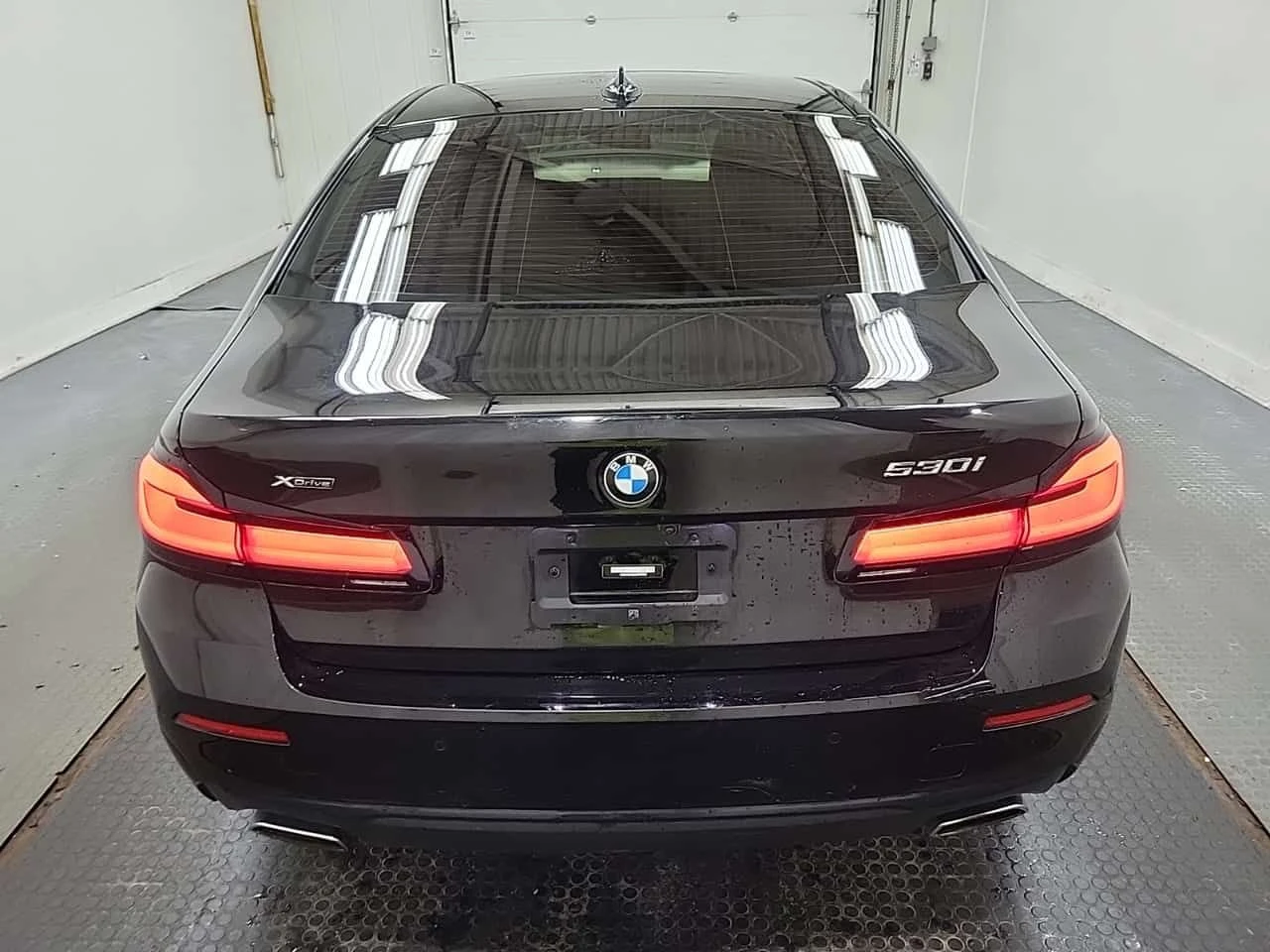 BMW 530 | 530I XDRIVE | AMBIENT | PANO | КОЖА , снимка 5 - Автомобили и джипове - 54454316