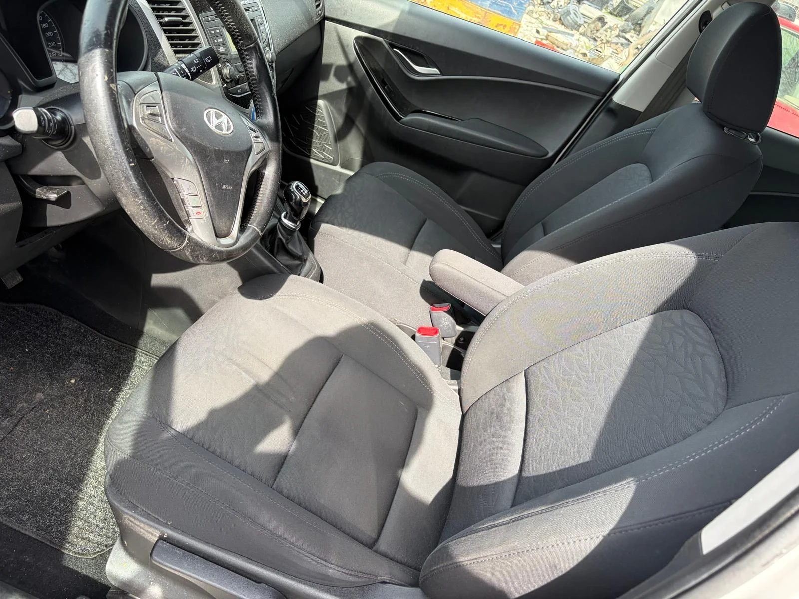 Hyundai I20 1.6 i | Mobile.bg � ����������� 4