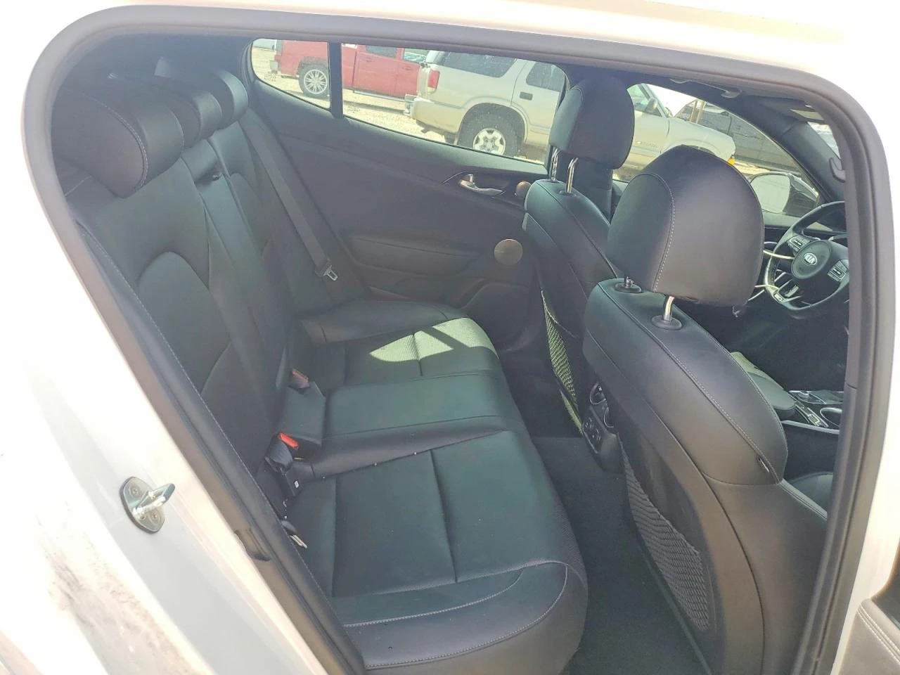 Kia Stinger 2.0l Gt-Line, снимка 10 - Автомобили и джипове - 54732366