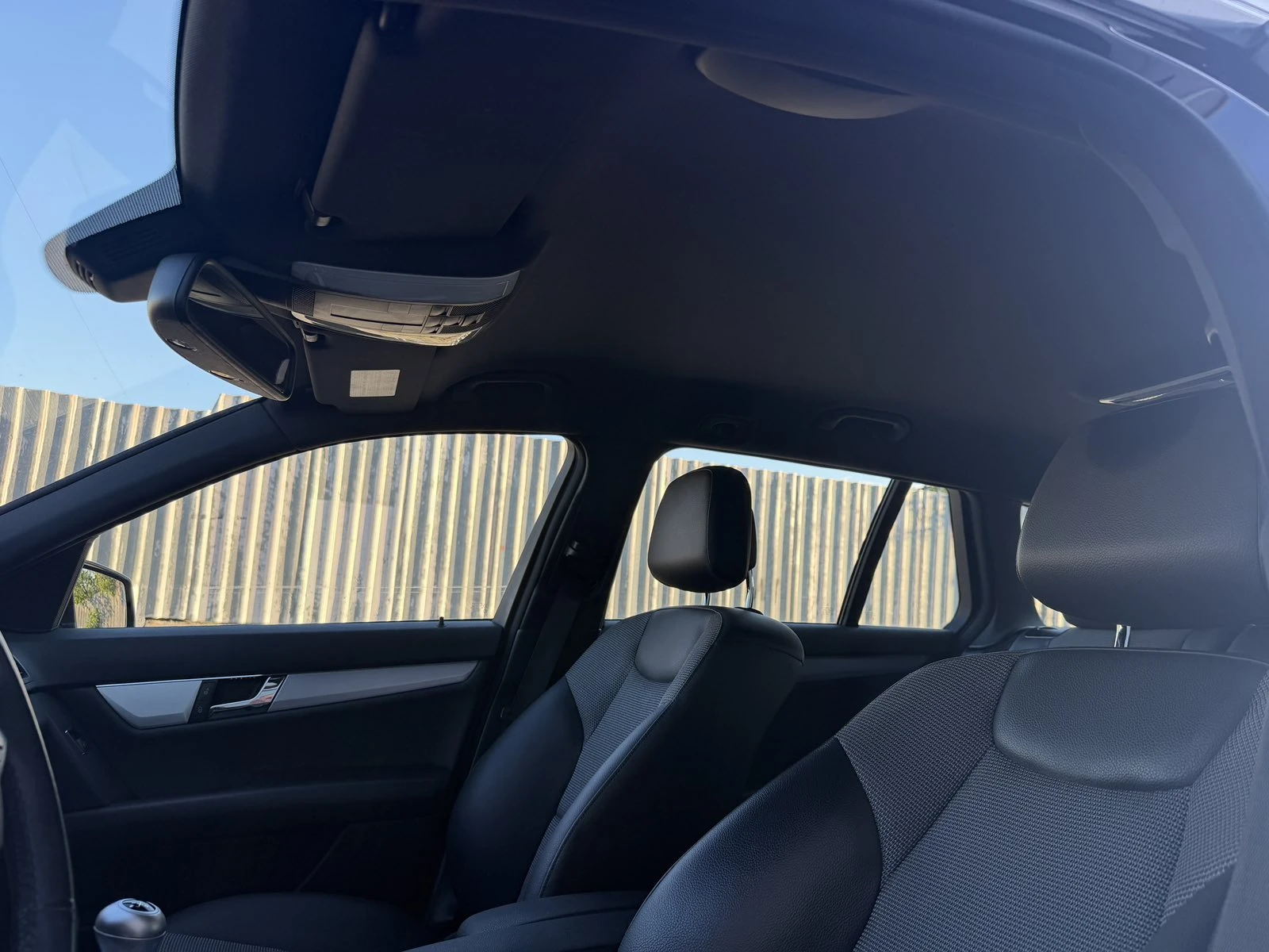 Mercedes-Benz C 220 AMG Пакет Подгрев, снимка 13 - Автомобили и джипове - 55741772