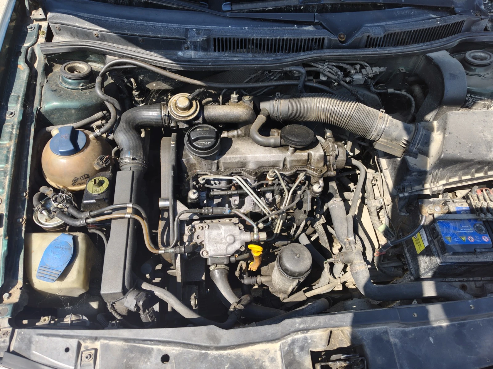 VW Golf 4 - 1, 9TDI - автоматик, снимка 5 - Автомобили и джипове - 55832227
