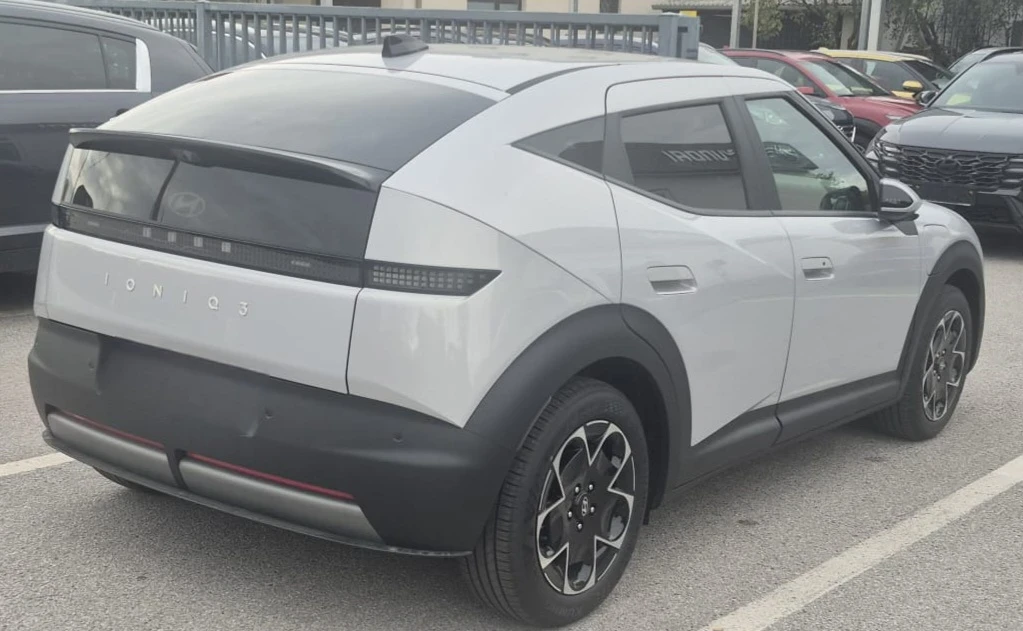 Hyundai Ioniq 3 TREND, снимка 7 - Автомобили и джипове - 56735961