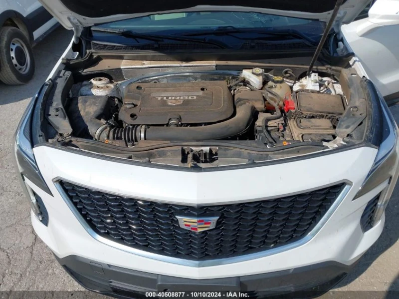 Cadillac XT4 2.0L I-4 DI, DOHC, VVT, TURBO, 237HP All Wheel Dri, снимка 15 - Автомобили и джипове - 49208844