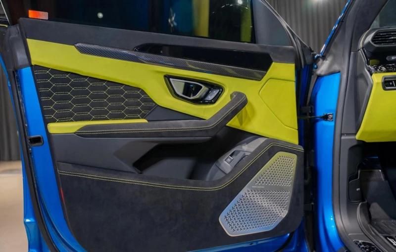 Lamborghini Urus Mansory  4.0 V8 4WD , снимка 15 - Автомобили и джипове - 51880736