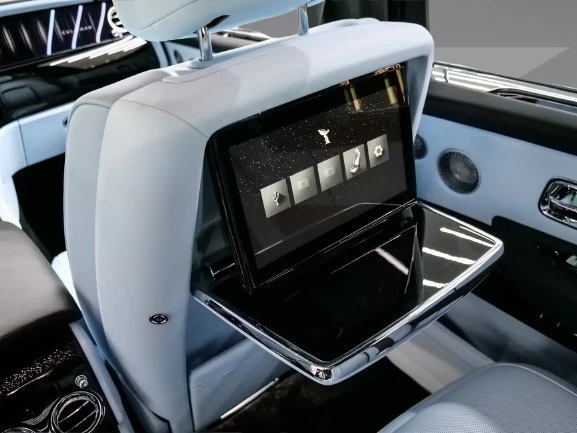 Rolls-Royce Cullinan = NEW = Shooting Star Roof �������� | Mobile.bg � ����������� 14