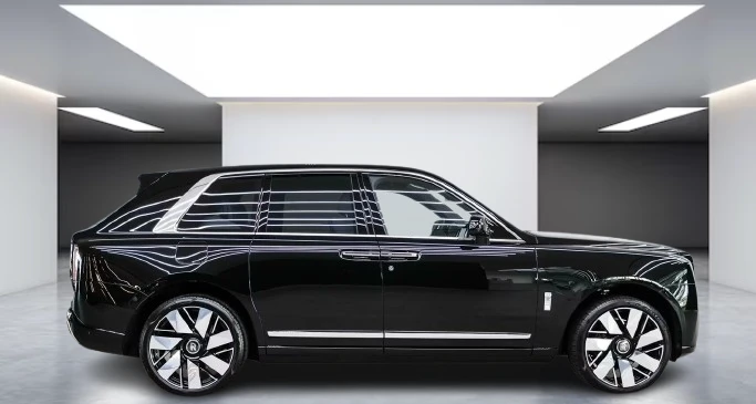 Rolls-Royce Cullinan = NEW = Shooting Star Roof �������� | Mobile.bg � ����������� 4