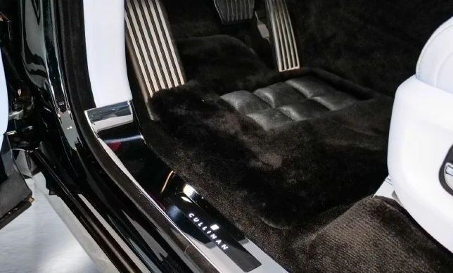 Rolls-Royce Cullinan = NEW = Shooting Star Roof �������� | Mobile.bg � ����������� 8