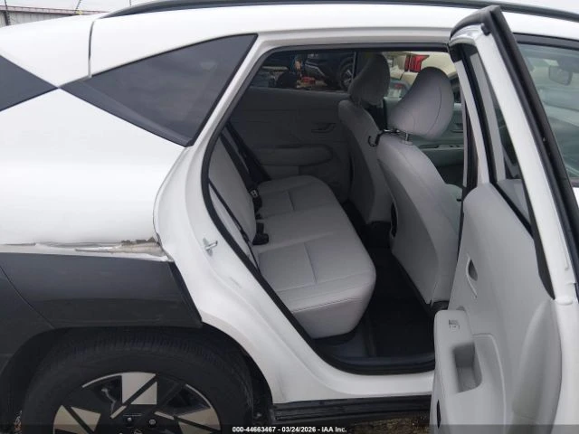 Hyundai Kona SEL* КАМЕРИ* 360* ПОДГРЕВ* , снимка 11 - Автомобили и джипове - 54623375