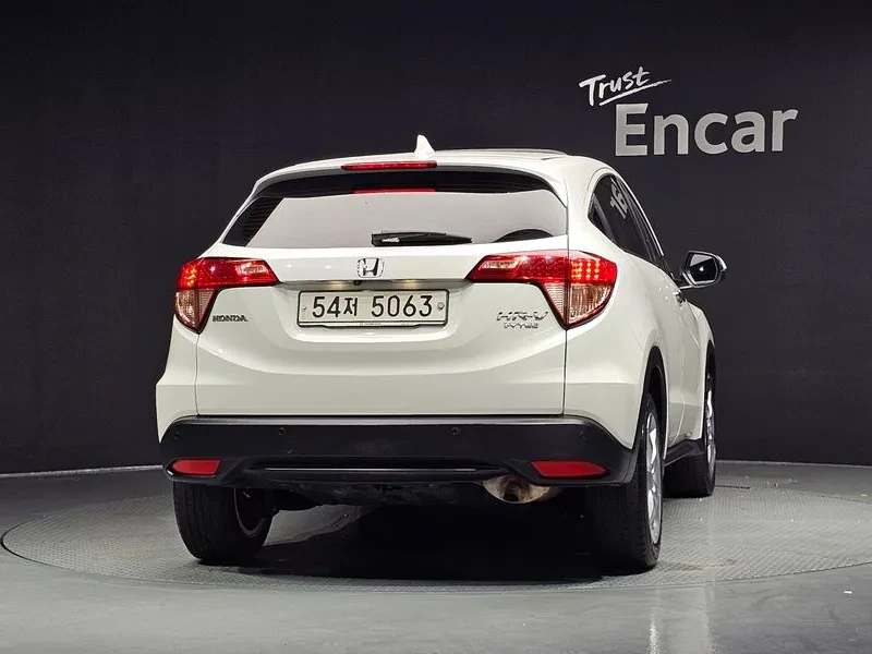 Honda Hr-v 1.8, снимка 4 - Автомобили и джипове - 55727227