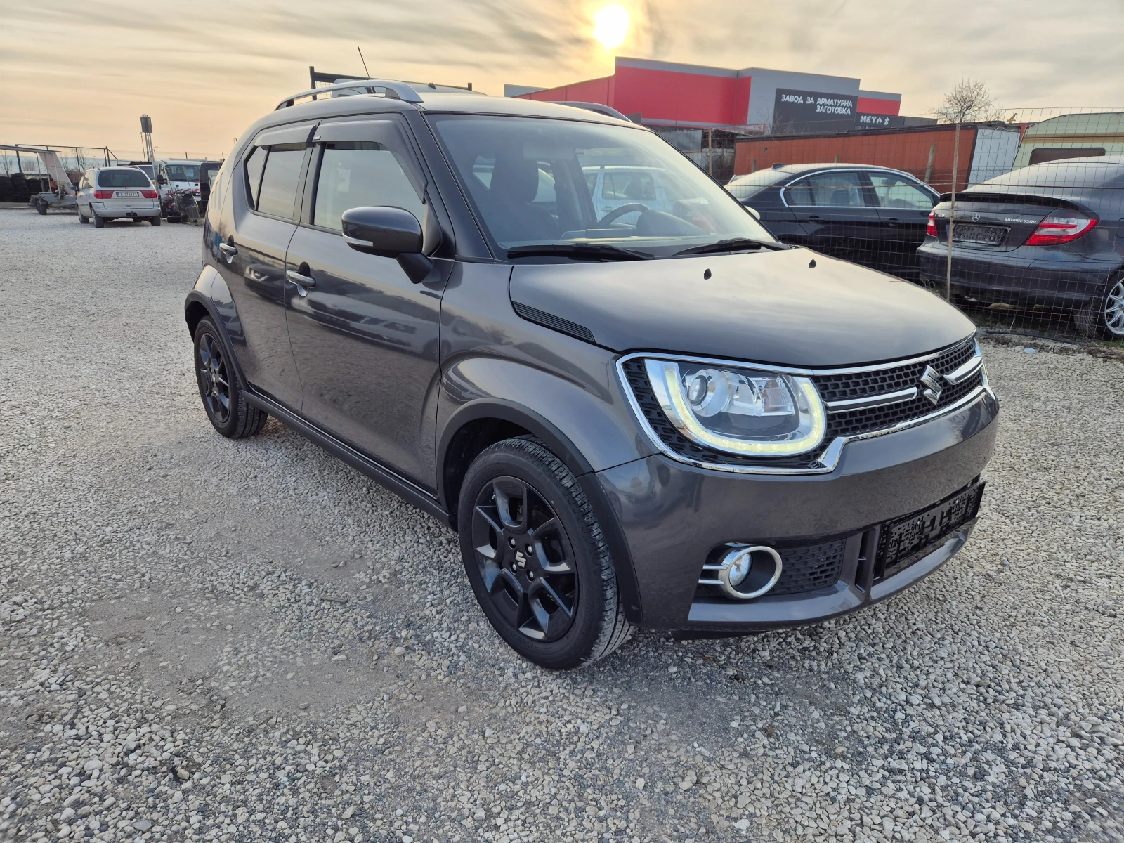 Suzuki Ignis 1.2i 4x4 | Mobile.bg — изображение 1
