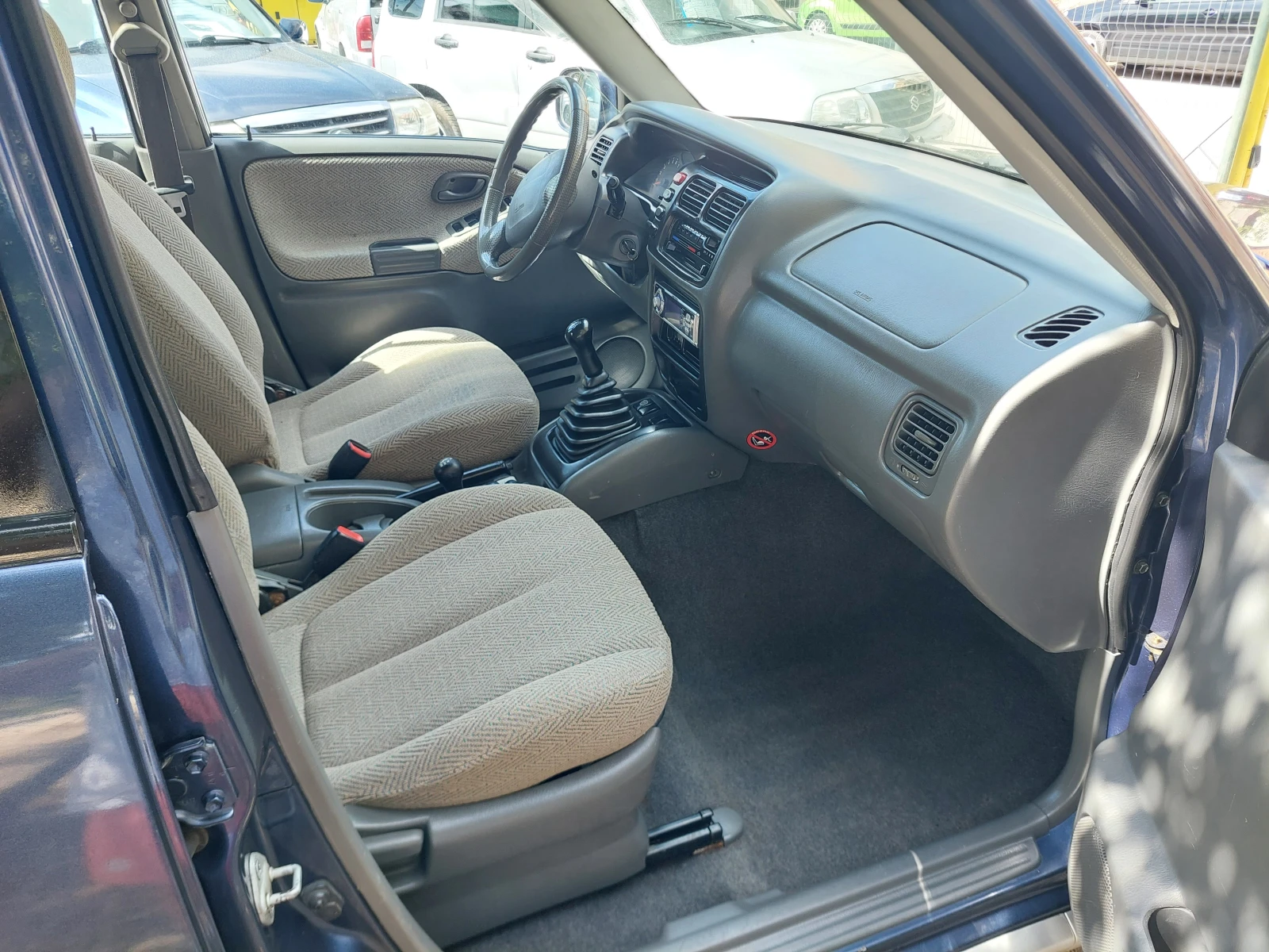 Suzuki Grand vitara 2, 5i-144kc.-ТОП СЪСТОЯНИЕ - изображение 7