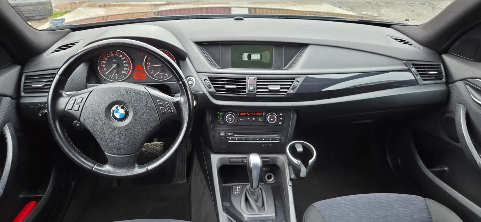 BMW X1 1.8D Sdrive* АВТОМАТИК*  - изображение 10