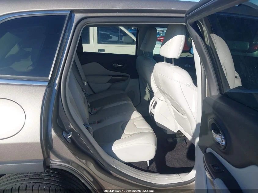 Jeep Cherokee LIMITED FWD - изображение 8