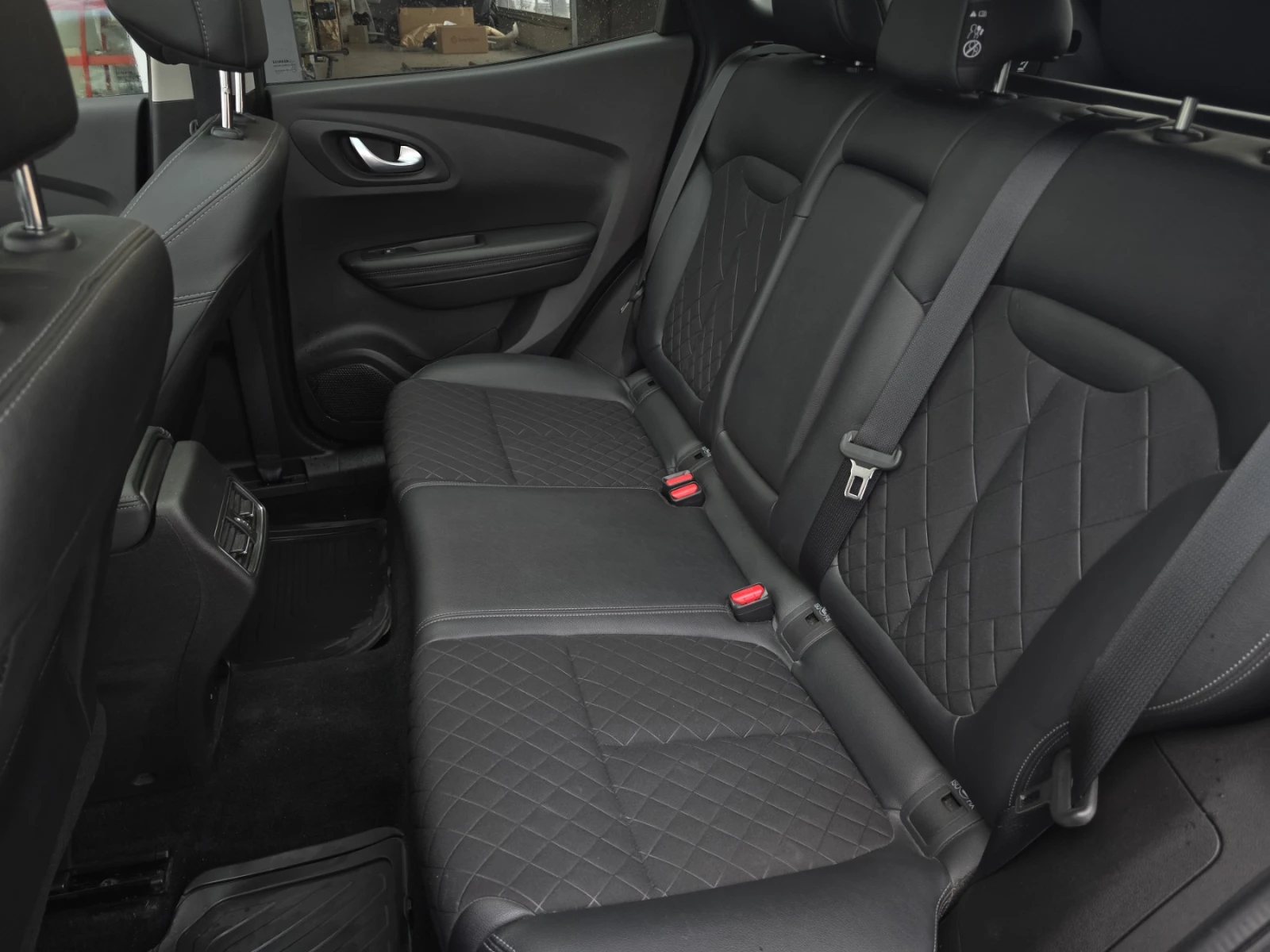 Renault Kadjar 1.3TCe/140к.с./Intens, снимка 13 - Автомобили и джипове - 53904336