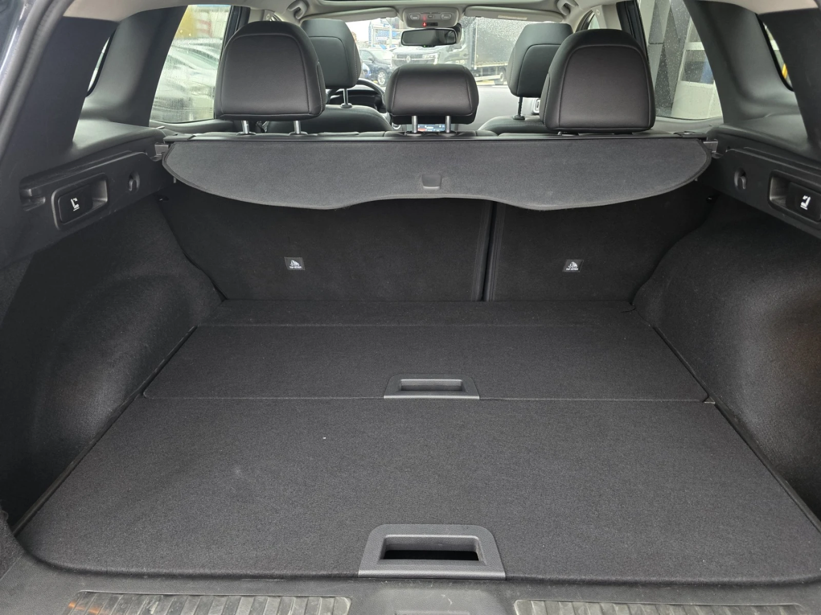 Renault Kadjar 1.3TCe/140к.с./Intens, снимка 16 - Автомобили и джипове - 53904336