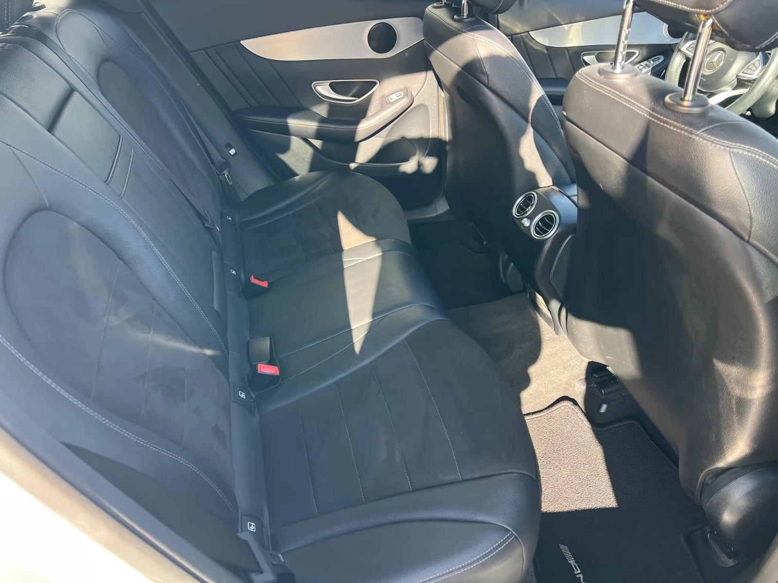 Mercedes-Benz GLC 250 AMG-PACK/ШИБИДАХ/360CAM/20КИ/204HP/4MATIC, снимка 10 - Автомобили и джипове - 54042201